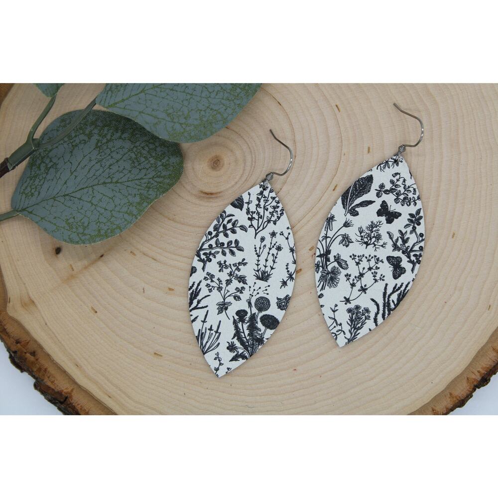 5/$25 Lightweight Genuine Leather Black and White Floral Petal Dangle Earrings